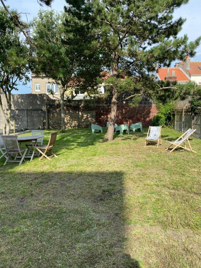 Le Presbytere Des Baraques A Bleriot-Plage - Apt 3 Сангат Екстериор снимка